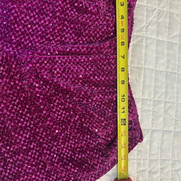 💜 Forever 21 Purple Velvet Sequin Blazer & Short Set – NWT – Size M (Orig. $80) - Picture 4 of 7